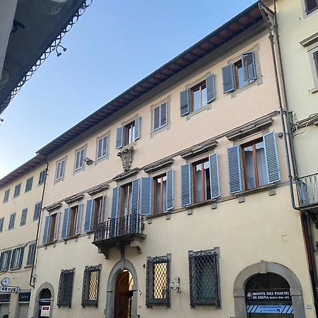 Palazzo Mari Suite & Rooms B&B Montevarchi Exterior photo